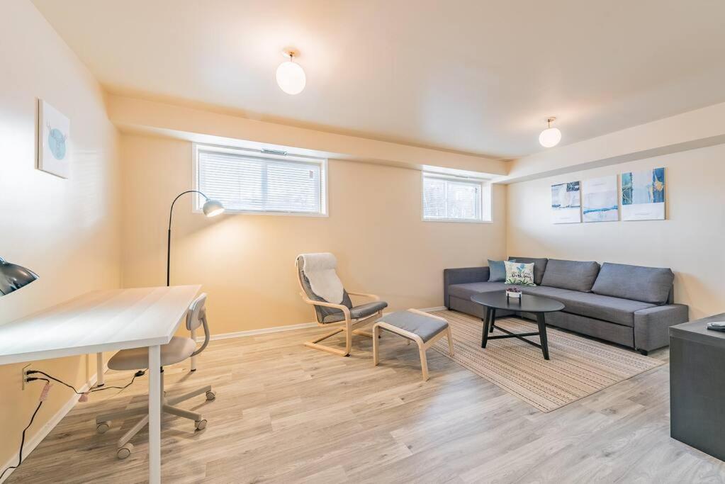 Mt Pleasant Nw 2 Bedrooms 500 YYC Exteriör bild