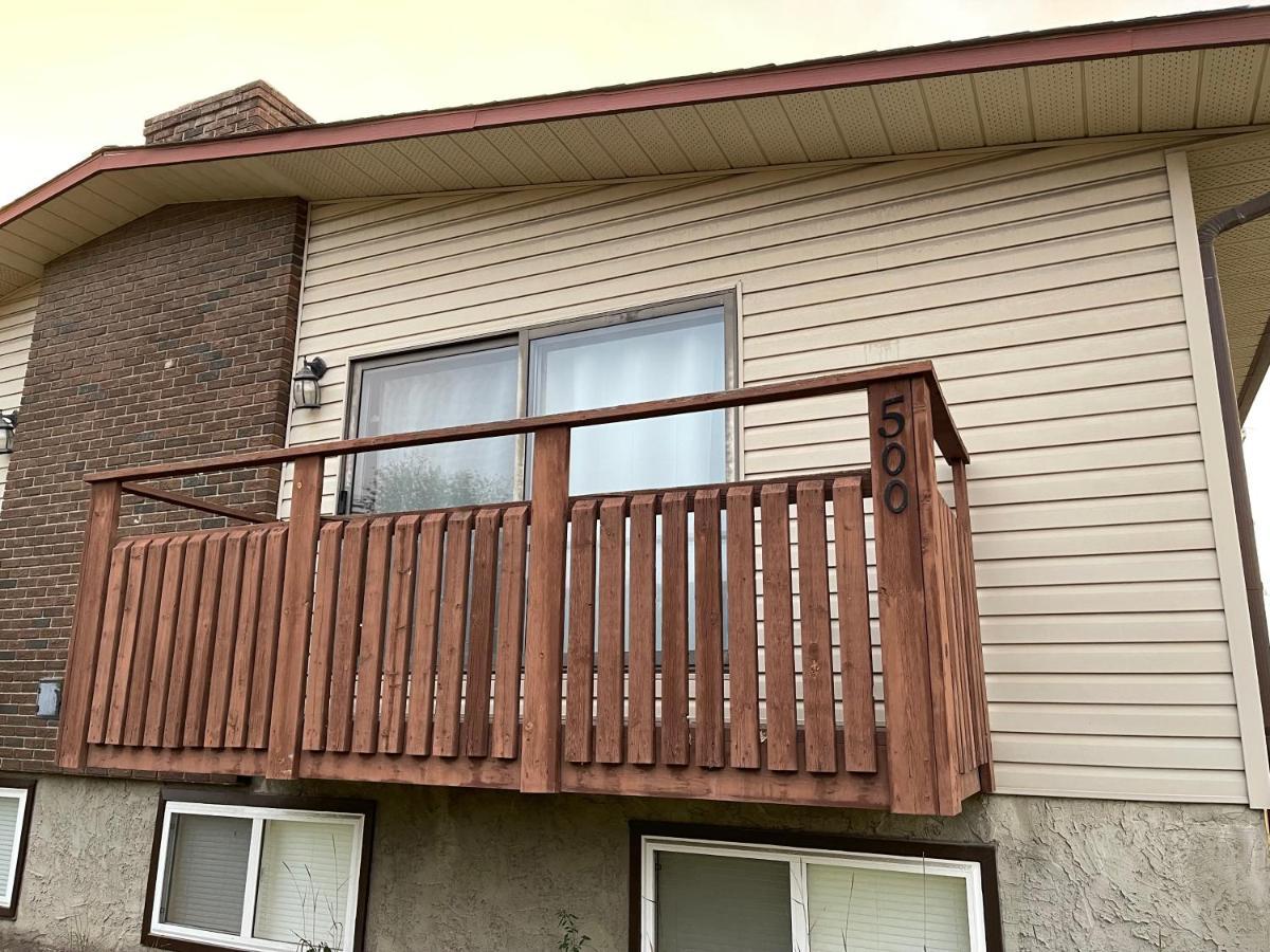 Mt Pleasant Nw 2 Bedrooms 500 YYC Exteriör bild